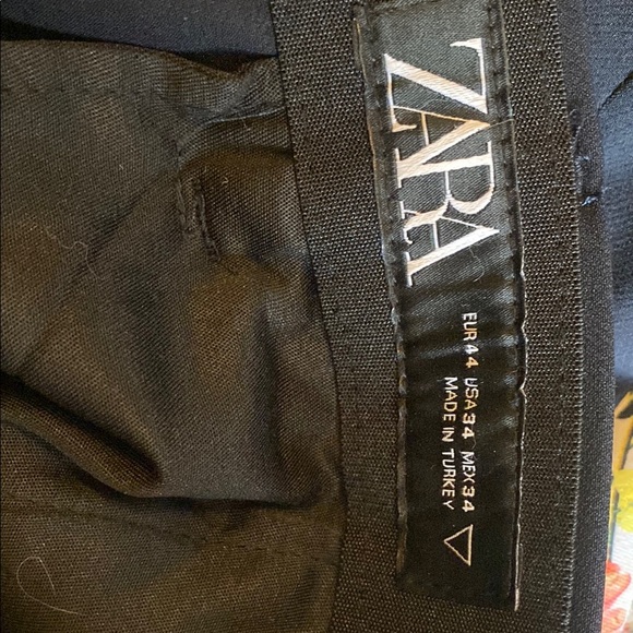 Zara Black Dress Pants with Tapered Leg - Picture 9 of 9